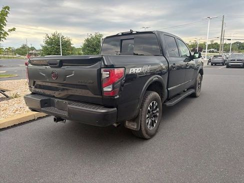 Used 2024 Nissan Titan PRO-4X w/ Pro-4x Convenience Package AWD/4WD image 6
