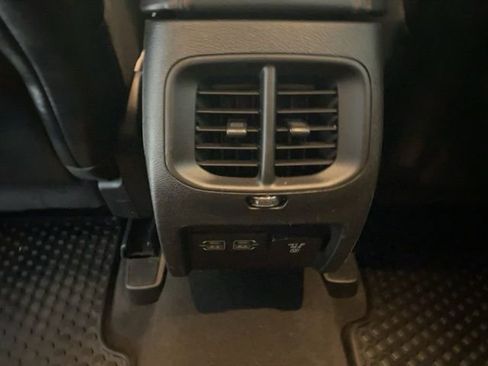 Used 2021 Jeep Cherokee Trailhawk w/ Trailer Tow Group image 12