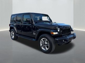 Used 2020 Jeep Wrangler Unlimited Sahara AWD/4WD video 3
