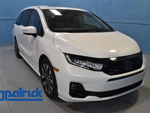 Used 2026 Honda Odyssey Elite image 1
