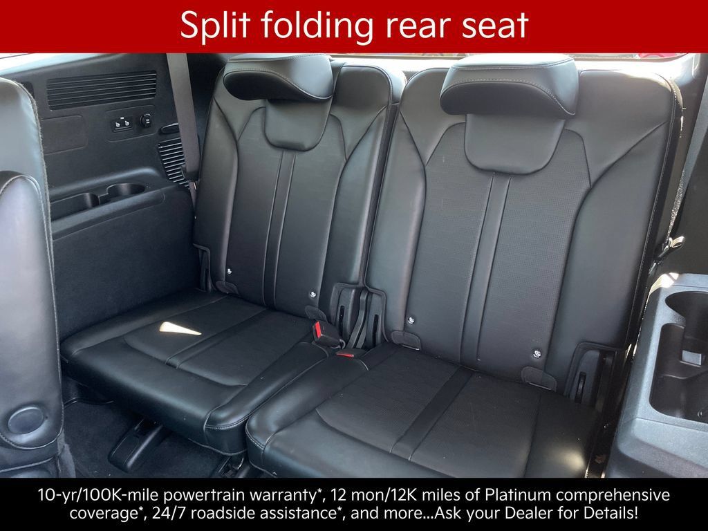 Certified 2025 Kia Sorento EX w/ Panoramic Sunroof Package AWD/4WD image 30