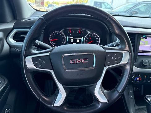 Used 2019 GMC Acadia SLT FWD image 14