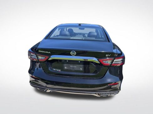 Used 2022 Nissan Maxima SV w/ Floor Mat Group FWD image 6