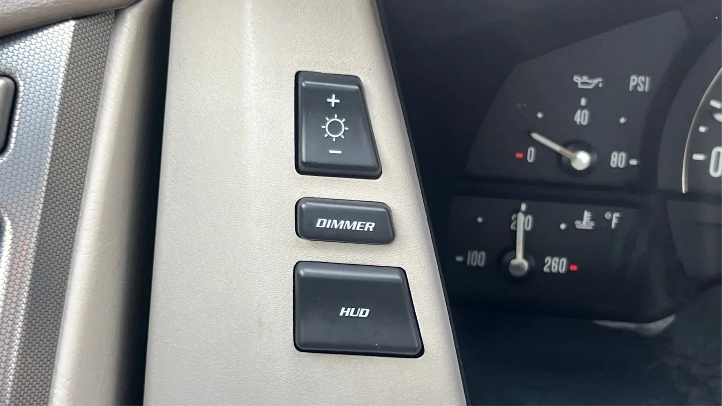 Used 2005 Cadillac XLR RWD image 47