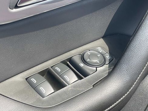 Used 2023 Chevrolet Blazer LT w/ Convenience Package FWD image 16