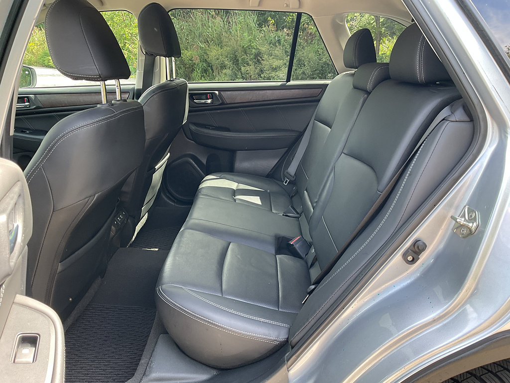 Used 2019 Subaru Outback 2.5i Limited w/ Popular Package #2 AWD/4WD image 9