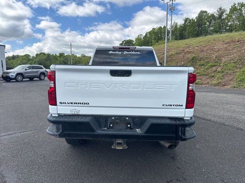 Used 2022 Chevrolet Silverado 2500 Custom w/ Gooseneck/5TH Wheel Package AWD/4WD image 8