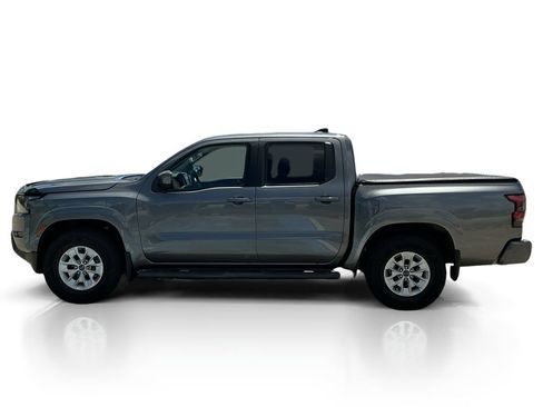 Used 2024 Nissan Frontier SV RWD image 4