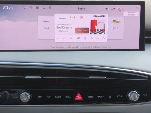 New 2026 Genesis GV70 2.5T Advanced image 13