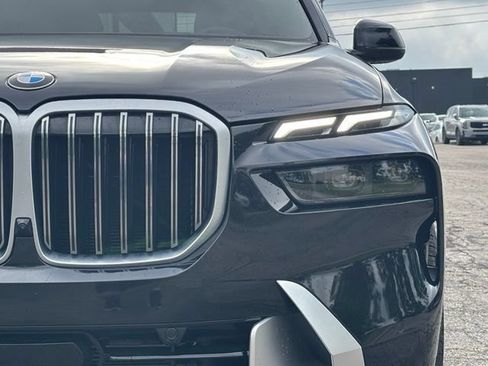 Used 2026 BMW X7 xDrive40i AWD/4WD image 10
