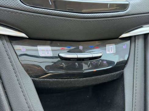 Used 2019 Cadillac XT5 Luxury AWD/4WD image 36