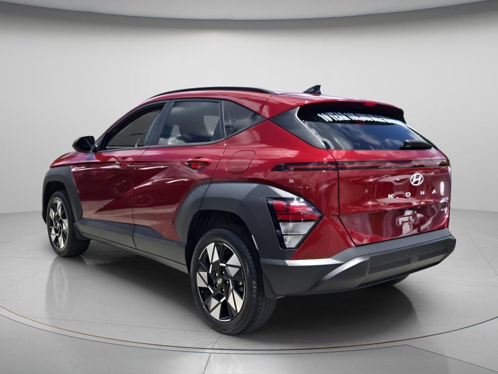 Certified 2024 Hyundai Kona SEL w/ Convenience Package AWD/4WD image 7