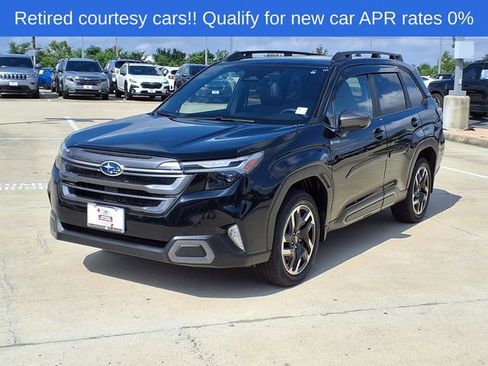 Used 2025 Subaru Forester Limited AWD/4WD image 3
