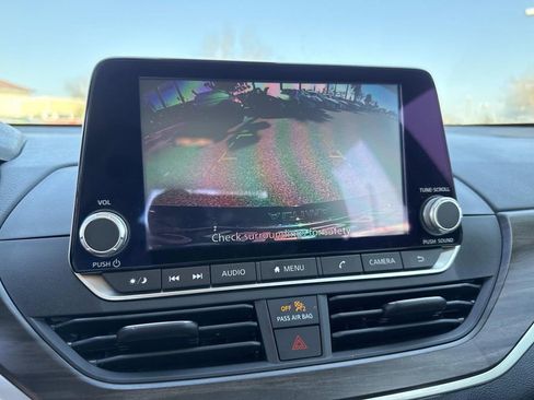 Certified 2024 Nissan Altima 2.5 SV image 23