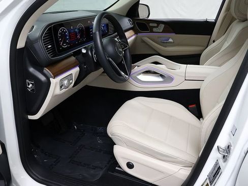 Certified 2026 Mercedes-Benz GLE 450 4MATIC image 11