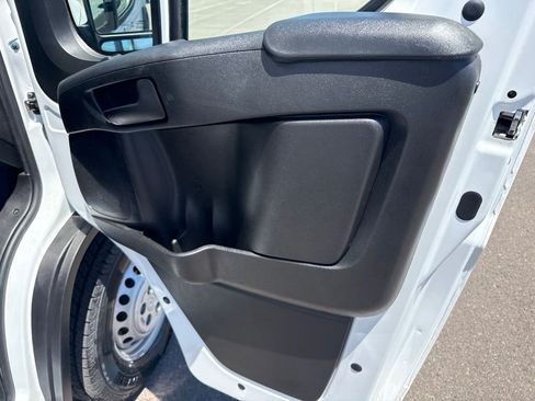 Used 2025 RAM ProMaster 3500 w/ Convenience Group FWD image 15