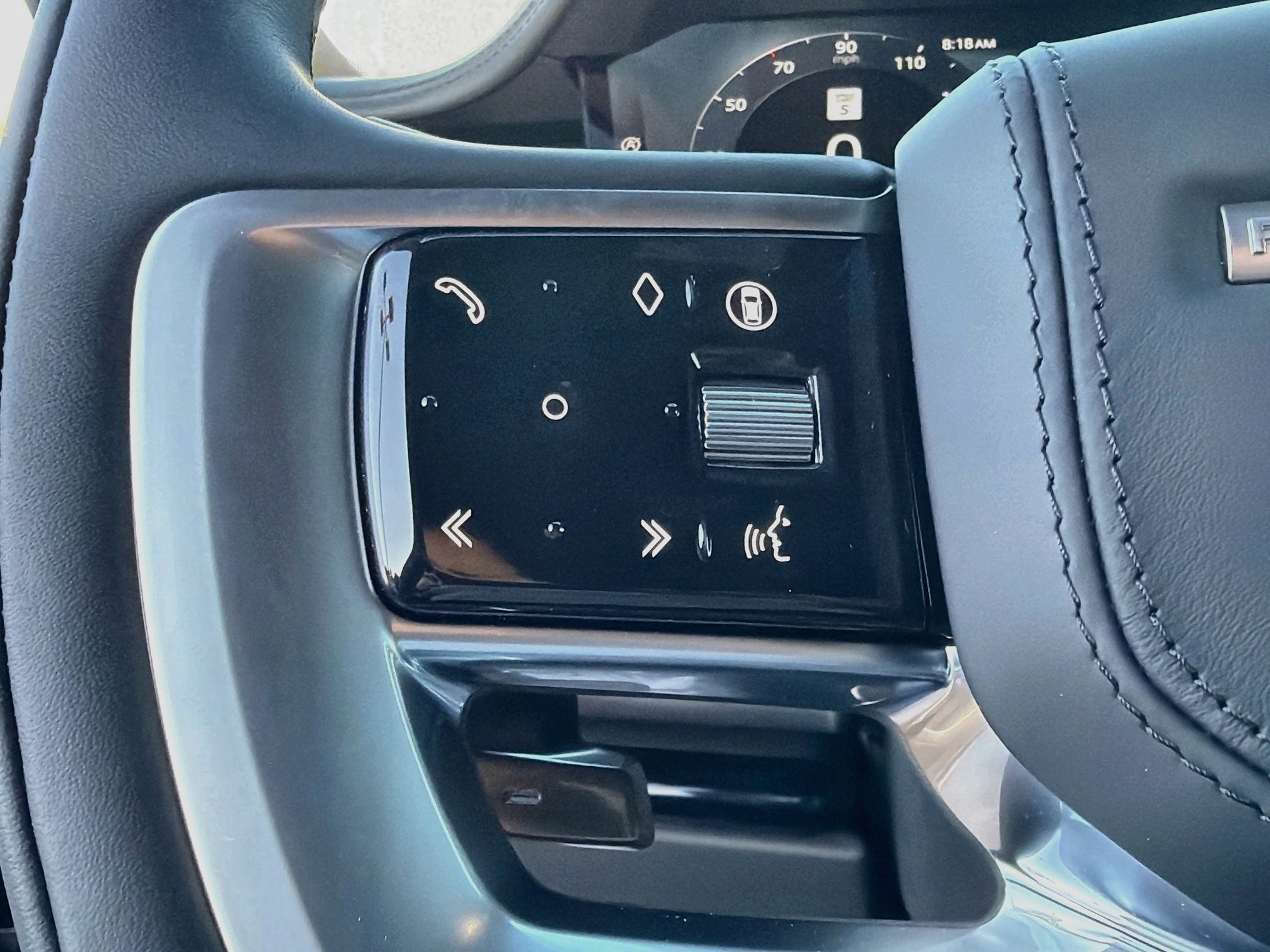 New 2027 Land Rover Range Rover SE AWD/4WD image 38