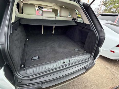 Used 2016 Land Rover Range Rover Sport Supercharged image 10