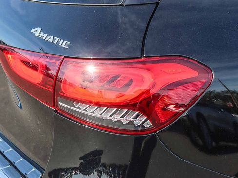 Used 2021 Mercedes-Benz GLA 250 4MATIC image 8