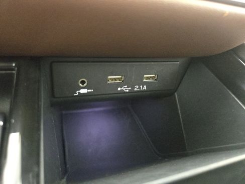 Used 2020 Subaru Outback Touring image 29