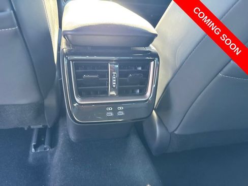 Used 2024 Toyota Crown AWD/4WD image 14