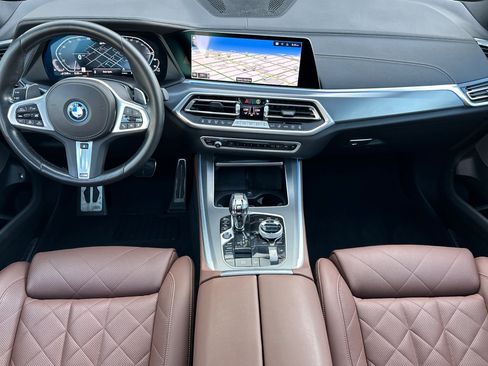 Used 2023 BMW X5 xDrive45e w/ Executive Package AWD/4WD image 12