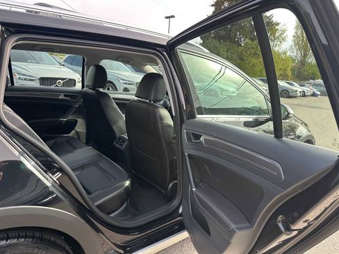 Used 2017 Volkswagen Golf Alltrack S AWD/4WD image 13