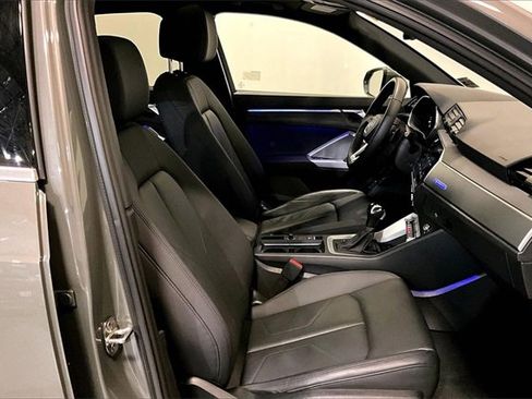 Used 2024 Audi Q3 2.0T Premium Plus image 7