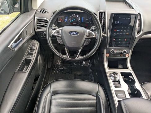 Used 2024 Ford Edge SEL AWD/4WD image 16