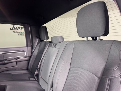 Used 2023 RAM 2500 Big Horn w/ Level 1 Equipment Group AWD/4WD image 10