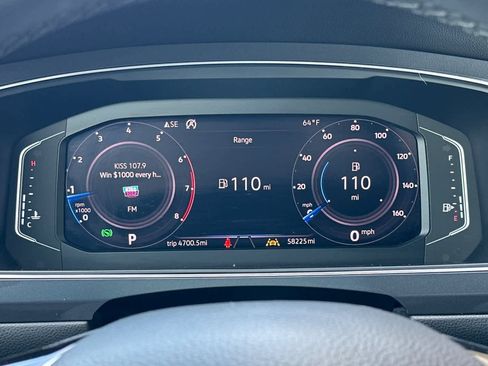 Used 2020 Volkswagen Tiguan SEL image 30