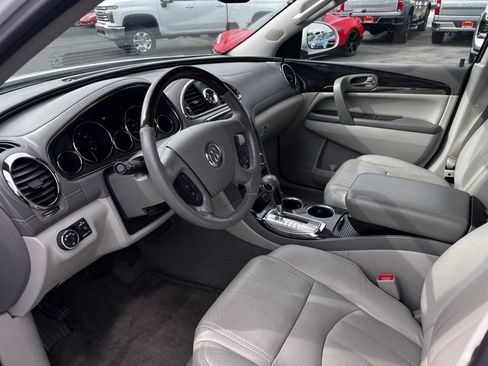 Used 2017 Buick Enclave Leather image 13