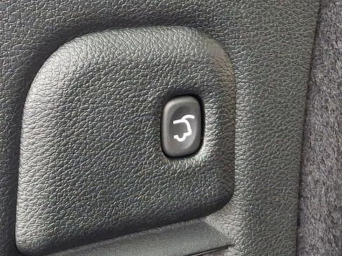 Used 2025 Dodge Durango GT image 33