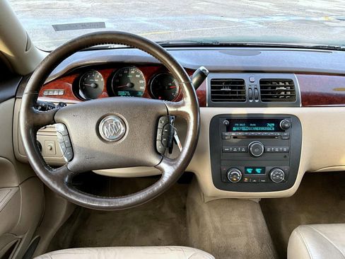 Used 2007 Buick Lucerne CXL FWD image 13