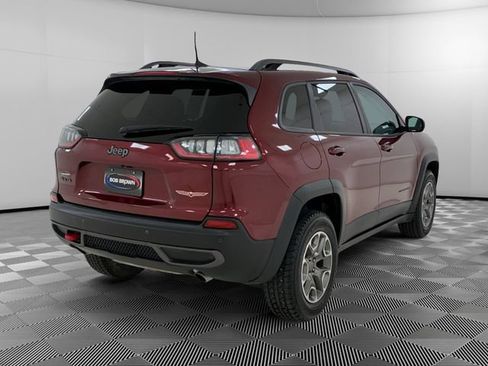 Used 2021 Jeep Cherokee Trailhawk AWD/4WD image 5