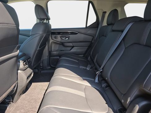 Used 2026 Honda Passport RTL image 17