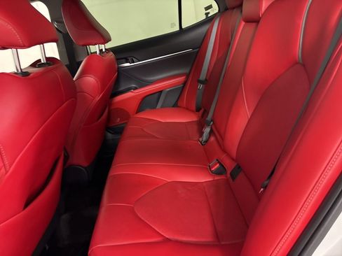 Used 2019 Toyota Camry XSE image 24