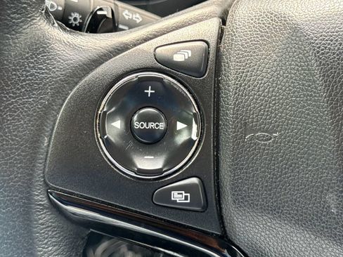 Used 2016 Honda HR-V EX-L image 29