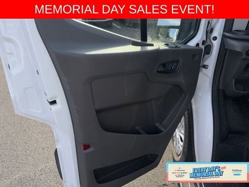 Used 2024 Ford Transit 250 Low Roof w/ Exterior Upgrade Package RWD image 16