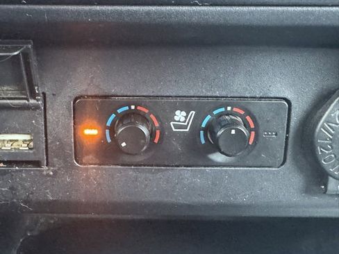 Used 2022 Toyota 4Runner Limited image 23