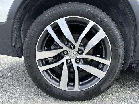 Used 2018 Honda Pilot Elite image 19