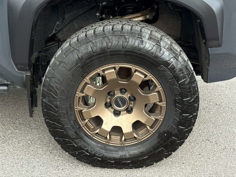 Used 2024 Toyota Tacoma 4x4 Double Cab Hybrid image 7