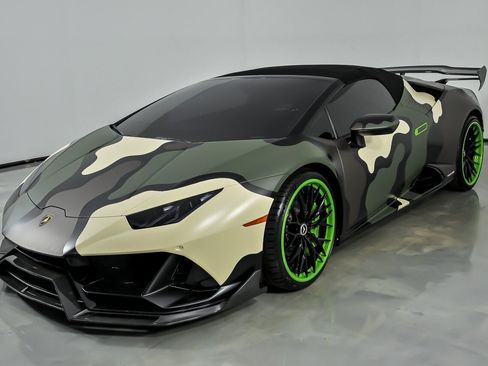 Used 2020 Lamborghini Huracan EVO AWD/4WD image 5
