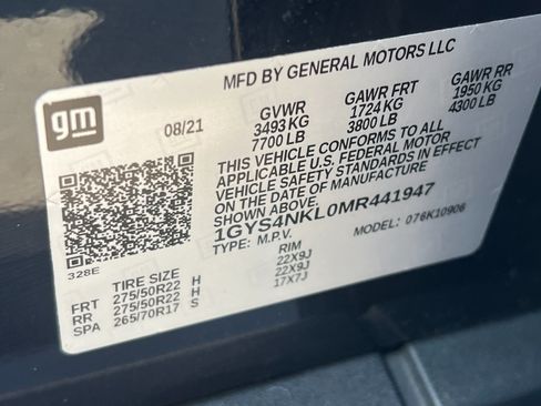 Certified 2021 Cadillac Escalade ESV Sport AWD/4WD image 31
