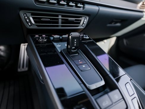 Certified 2024 Porsche 911 Carrera S image 20