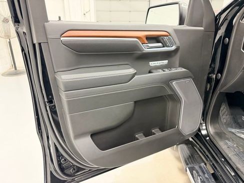 Certified 2023 GMC Sierra 1500 Denali image 24