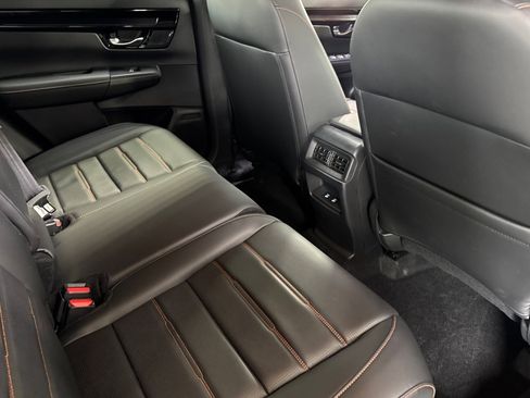 Used 2025 Honda CR-V Sport Touring image 31