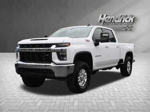Used 2022 Chevrolet Silverado 3500 LT w/ Remote Start Package AWD/4WD image 5