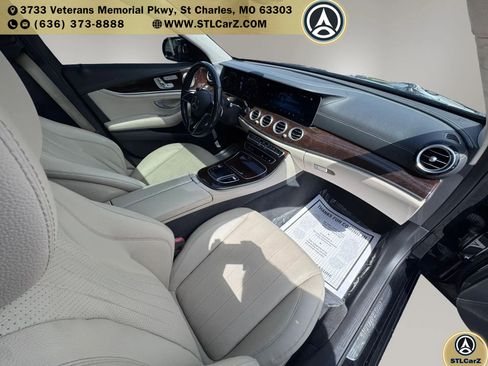 Used 2021 Mercedes-Benz E 350 Sedan w/ Premium Package image 15