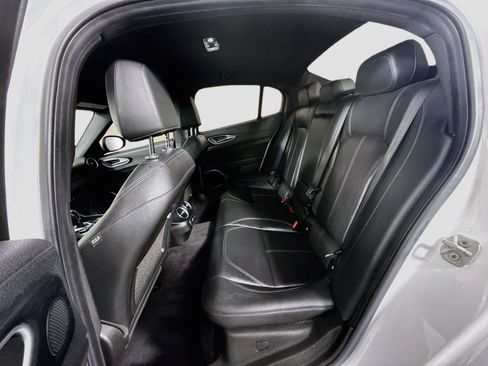 Used 2022 Alfa Romeo Giulia Sprint RWD image 25